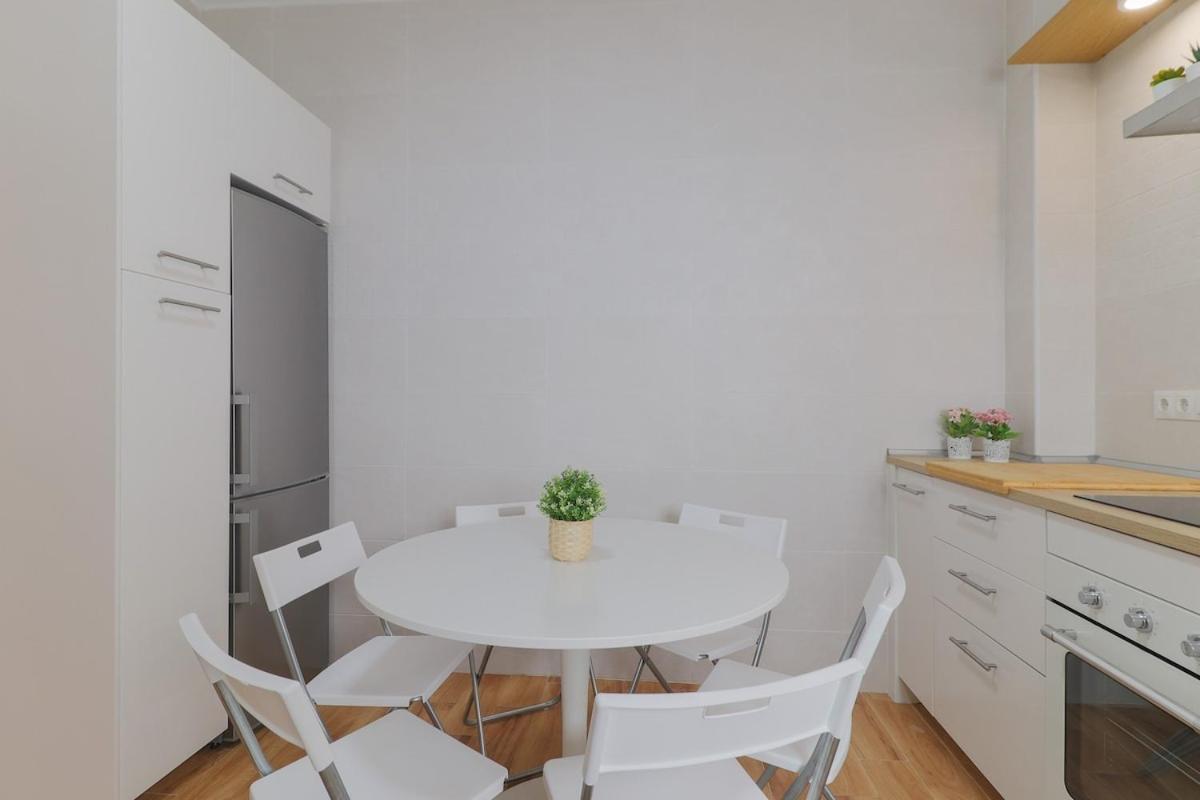C102 - Huge And Stylish 5 Bedroom By The Center Malaga Bagian luar foto